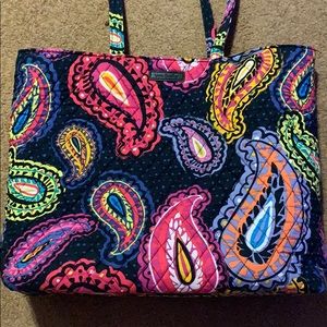 Vera Bradley Medium-Sized Purse